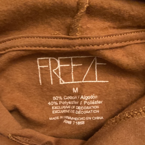 5 for $25 💸💸💸💸💸
NWOT Reindeer sweatshirt - Picture 3 of 3